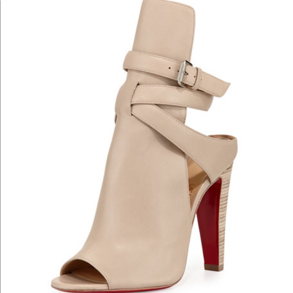 Christian Louboutin Hippik 100mm heels